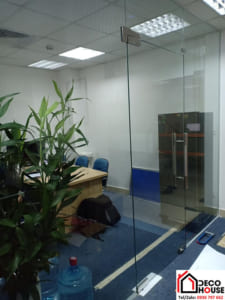 Thi Công Vách Kính Cường Lực Tại Hoàn Kiếm, Hà Nội Uy Tín