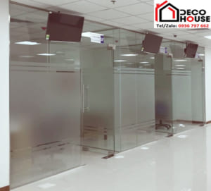 Đơn vị lắp vách kính cường lực tại Thanh Trì chất lượng