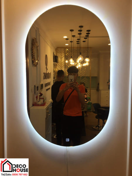 gương đèn led hình bầu dục