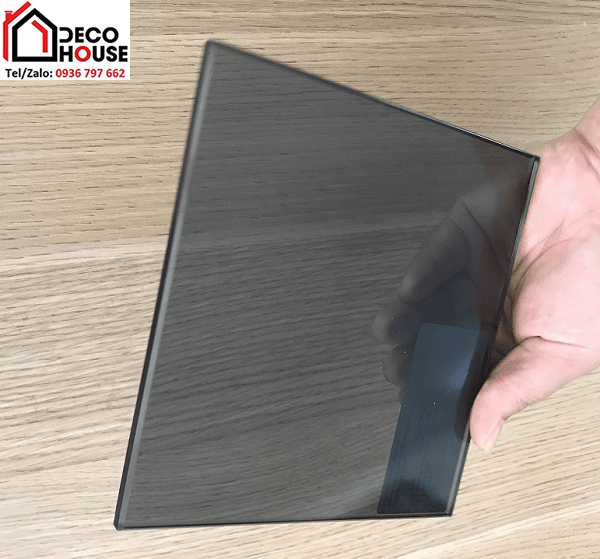 kính cường lực màu xám khói