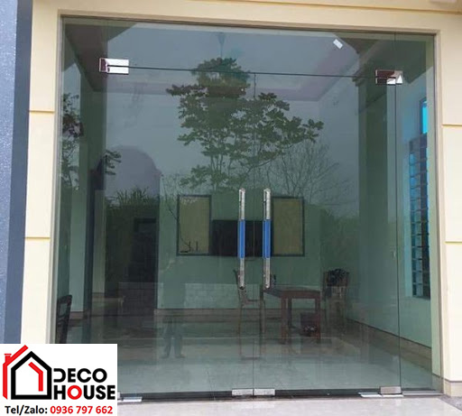 Cửa kính thủy lực 2 cánh cho nhà ống tại Ba Đình