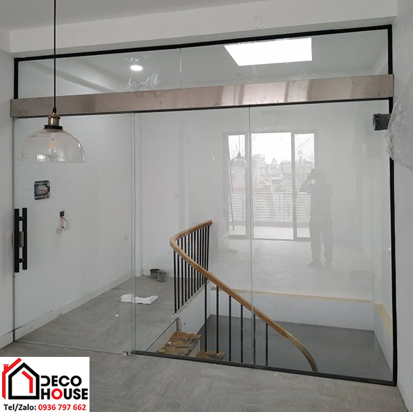 Cửa kính mở trượt tại Từ Liêm
