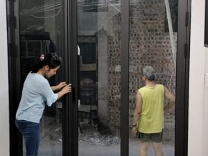 Cửa trượt quay 3 cánh