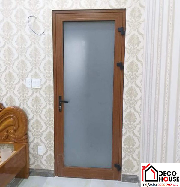 Cửa nhà vệ sinh 1 cánh nhôm kính vân gỗ