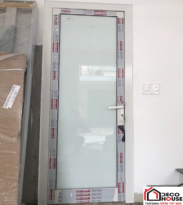 Cửa nhôm Xingfa 1 cánh màu trắng