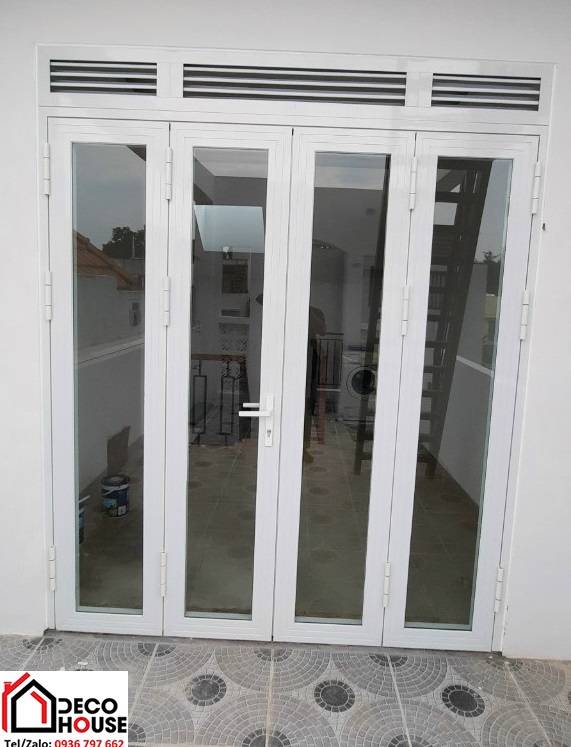 Lắp đặt cửa đi nhôm Xingfa 4 cánh màu trắng sữa tại Hà Nội