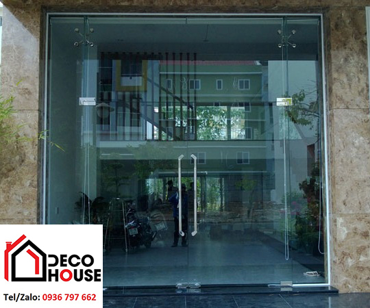 Cửa kính cường lực bản lề sàn cao cấp