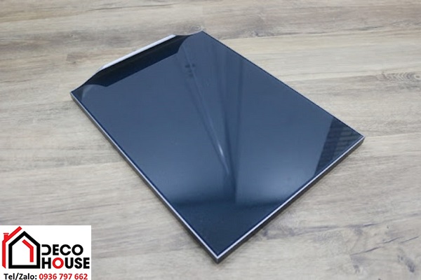 Kính cường lực màu xanh đen