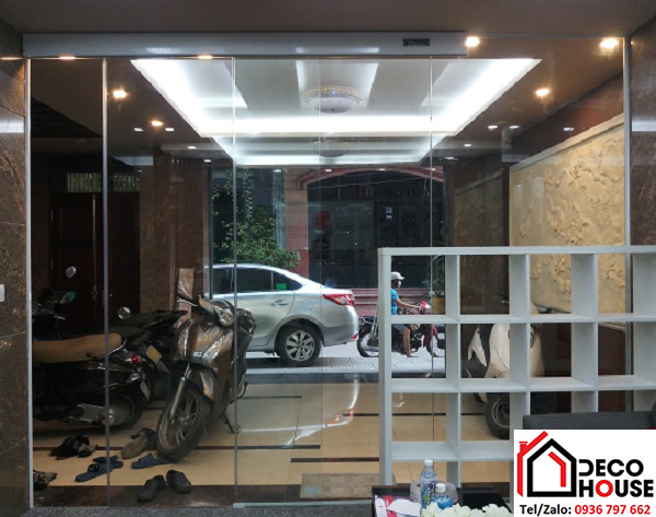 Thi công cửa lùa kính Zamilldoor 2 cánh