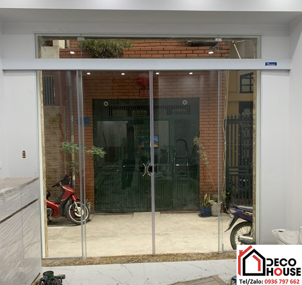 Chọn phụ kiện cửa kính lùa 2 cánh