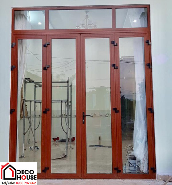 Cửa đi nhôm Xingfa vân gỗ đẹp
