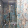 Vách ngăn kính nhà tắm cố định không cửa viền inox vàng